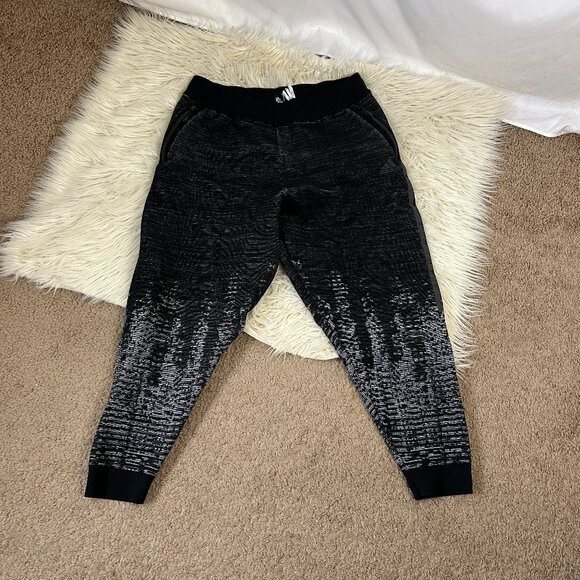 Adidas ZNE Pulse Knit Joggers Black Gray Drawstring Pants Men's Large - Picture 1 of 7